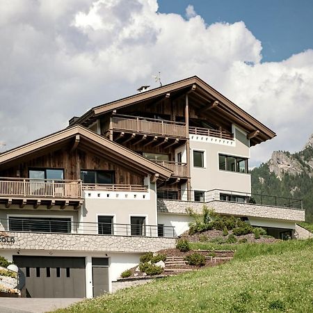 Luxury Chalet Plazola Aparthotel Selva di Val Gardena Esterno foto