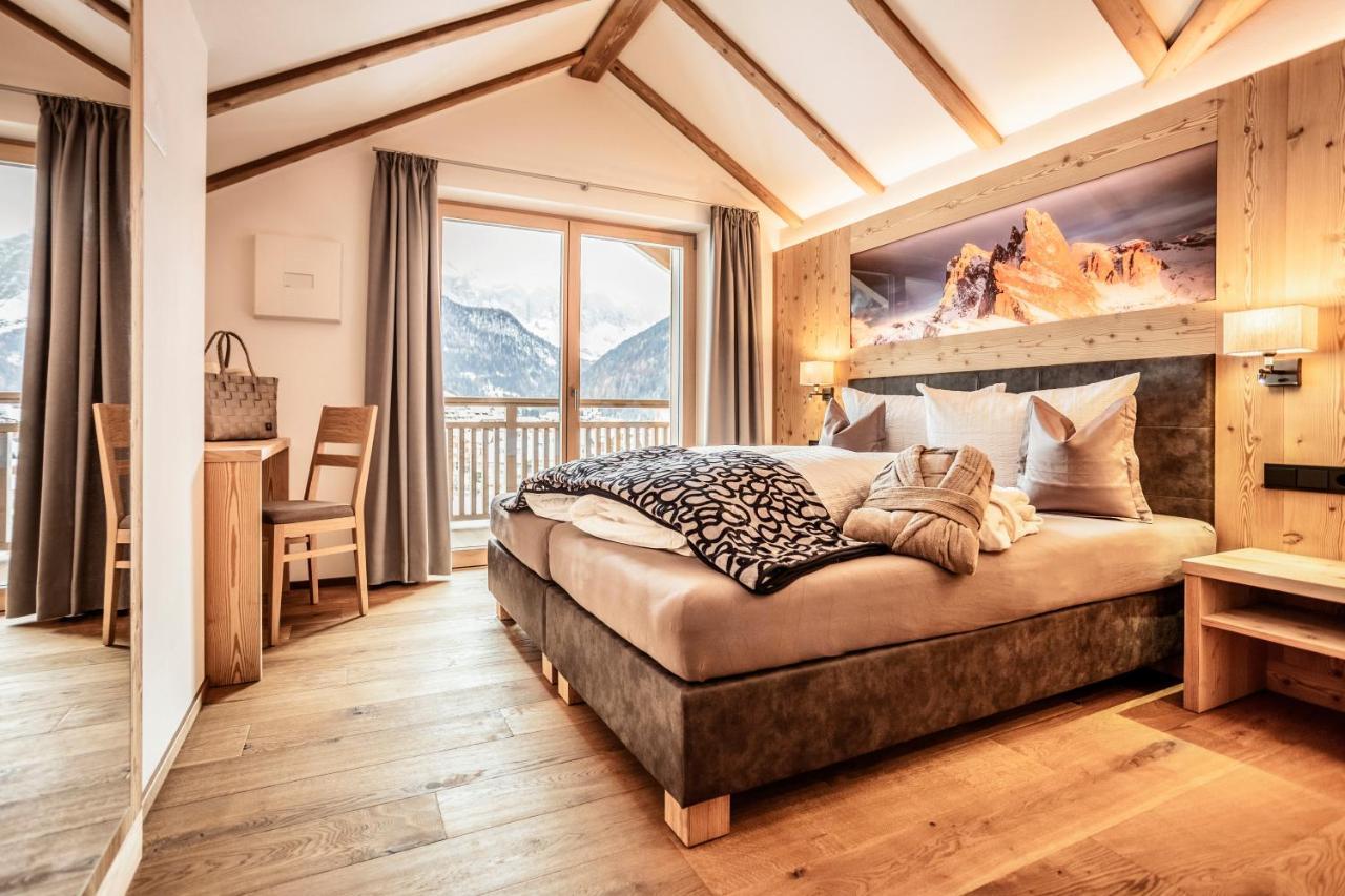 Luxury Chalet Plazola Aparthotel Selva di Val Gardena Esterno foto