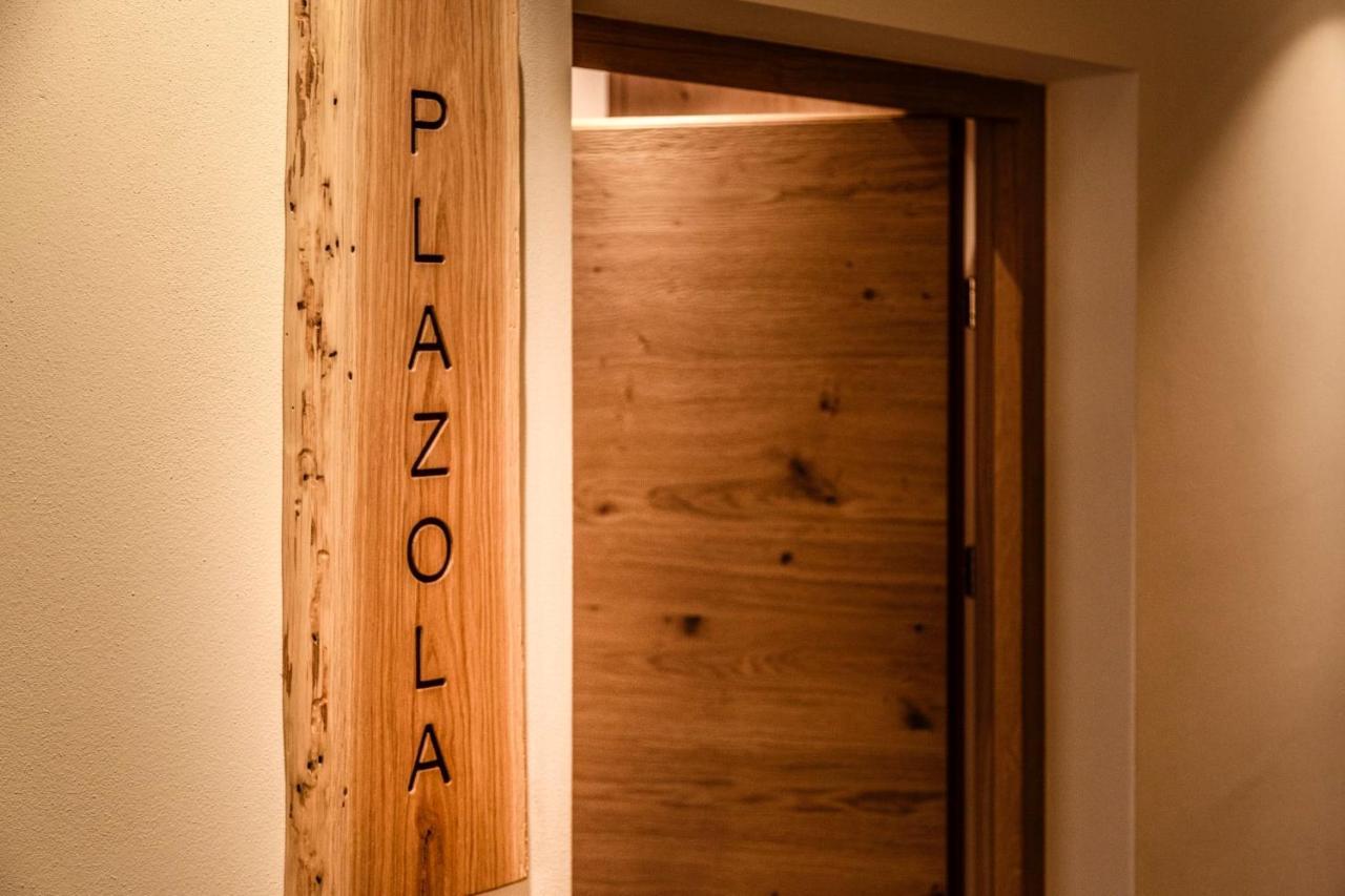 Luxury Chalet Plazola Aparthotel Selva di Val Gardena Esterno foto